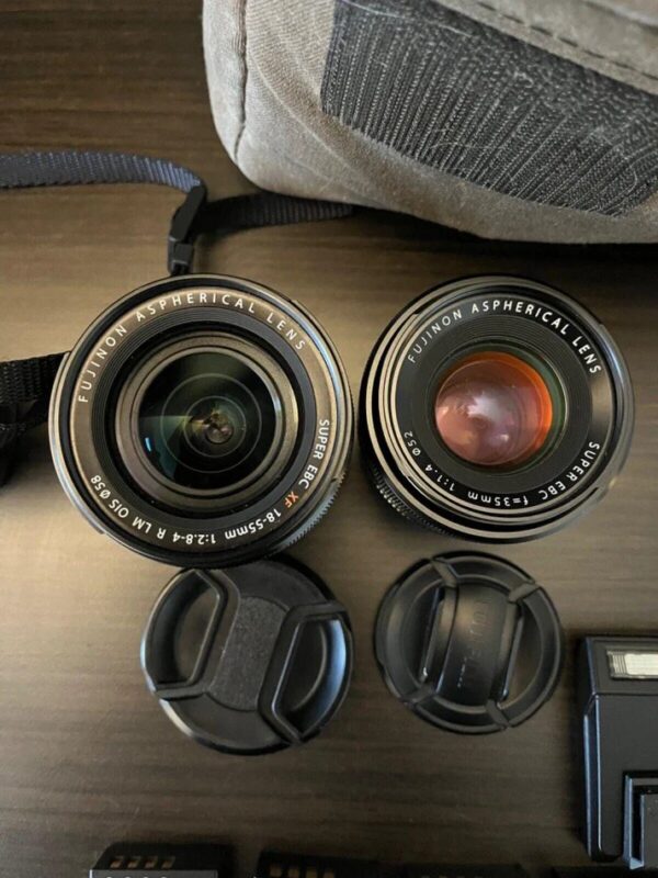 Fujifilm XT2, Black Mirrorless, Fujinon 18-55mm lens, Fujinon 35mm lens - Image 5