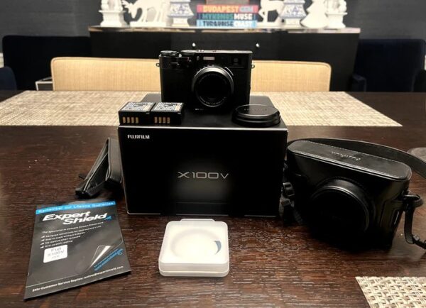 Fujifilm X100V, 200 Shutter Ct. Plus Case, 2 Bat, WILL SHIP UPS OVERNIGHT MONDAY