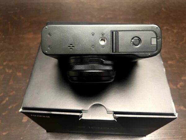 Fujifilm X100V, 200 Shutter Ct. Plus Case, 2 Bat, WILL SHIP UPS OVERNIGHT MONDAY - Image 7