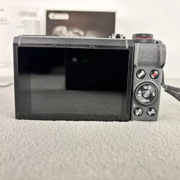 Canon PowerShot G7 X Mark III 20.1MP 4K Digital Vlogging Camera Starter Kit. - Image 4
